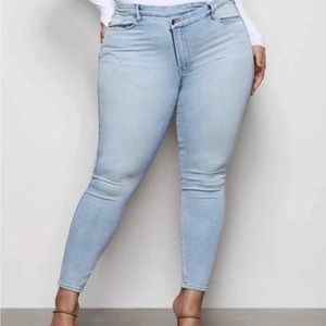 Good American crossover jeans 16